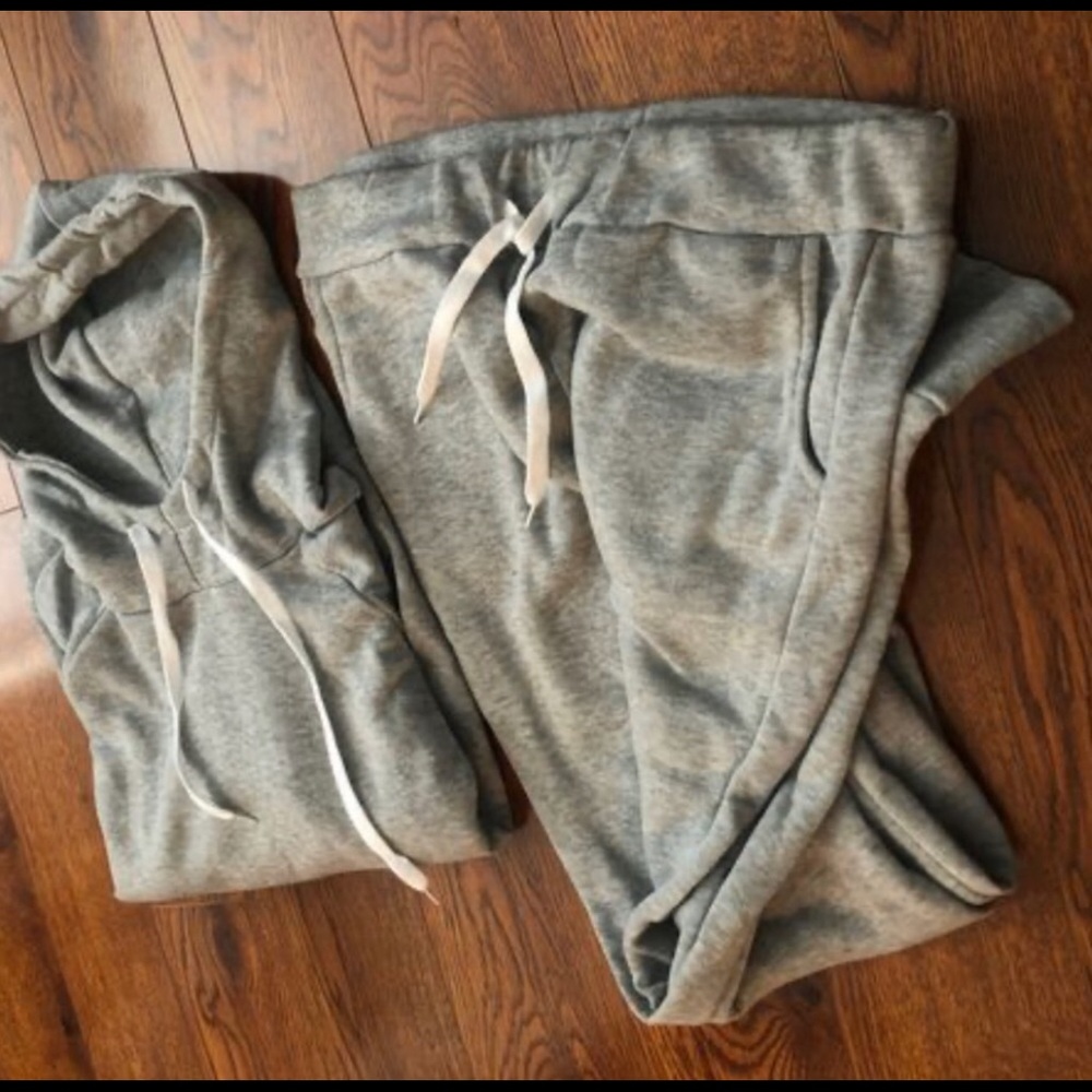 Classic Grey Sweatsuit Set - Picture 2 of 4